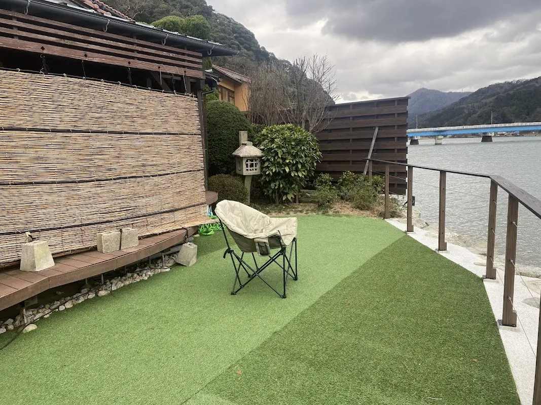 リバーサイドまるやま荘