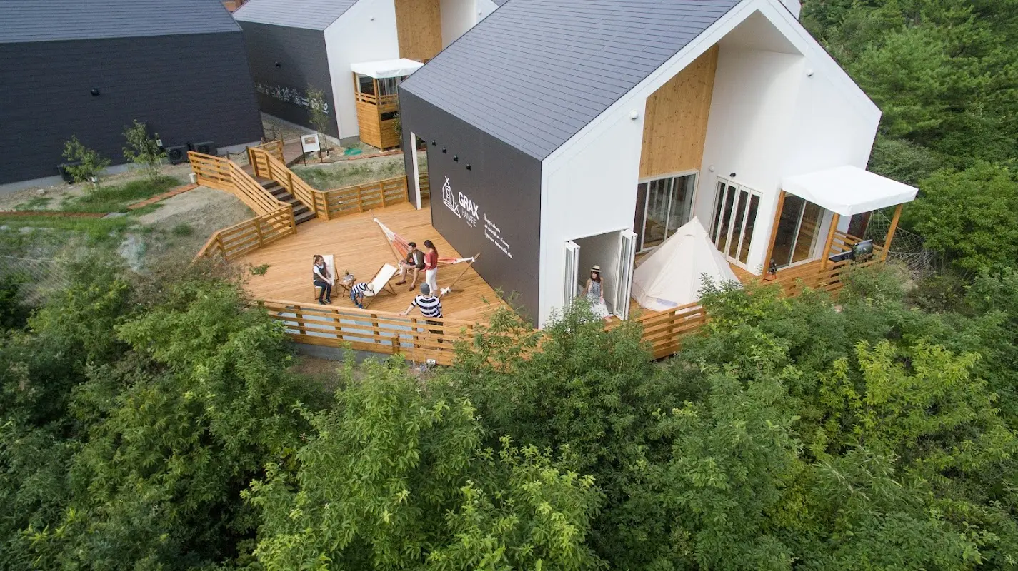 GRAX HANARE 京都・るり渓