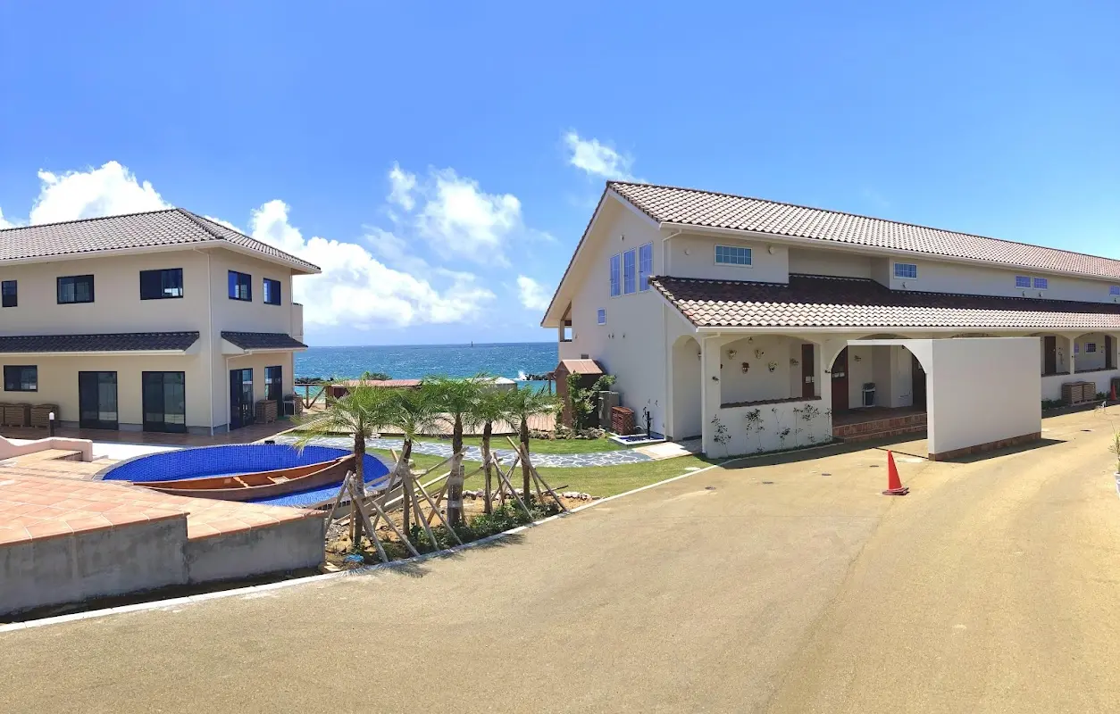 ラブアンドピースリゾート（体験型リゾートホテルLove&Peace Resort)