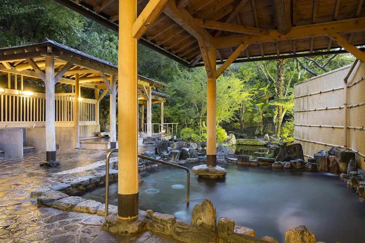 大阪温泉旅館 伏尾温泉 不死王閣