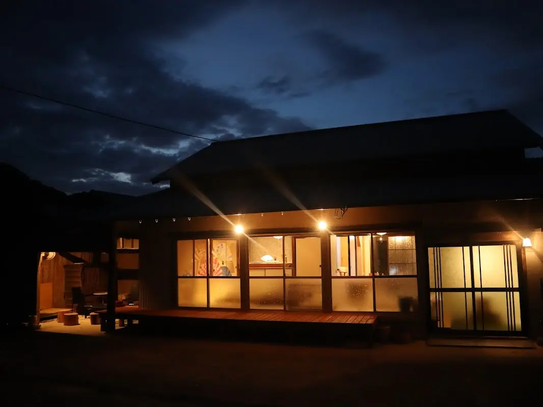 四季灯り －ペットと泊まれる古民家－