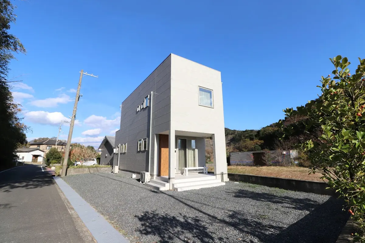 まん泊リゾートの貸別荘「えんまん」